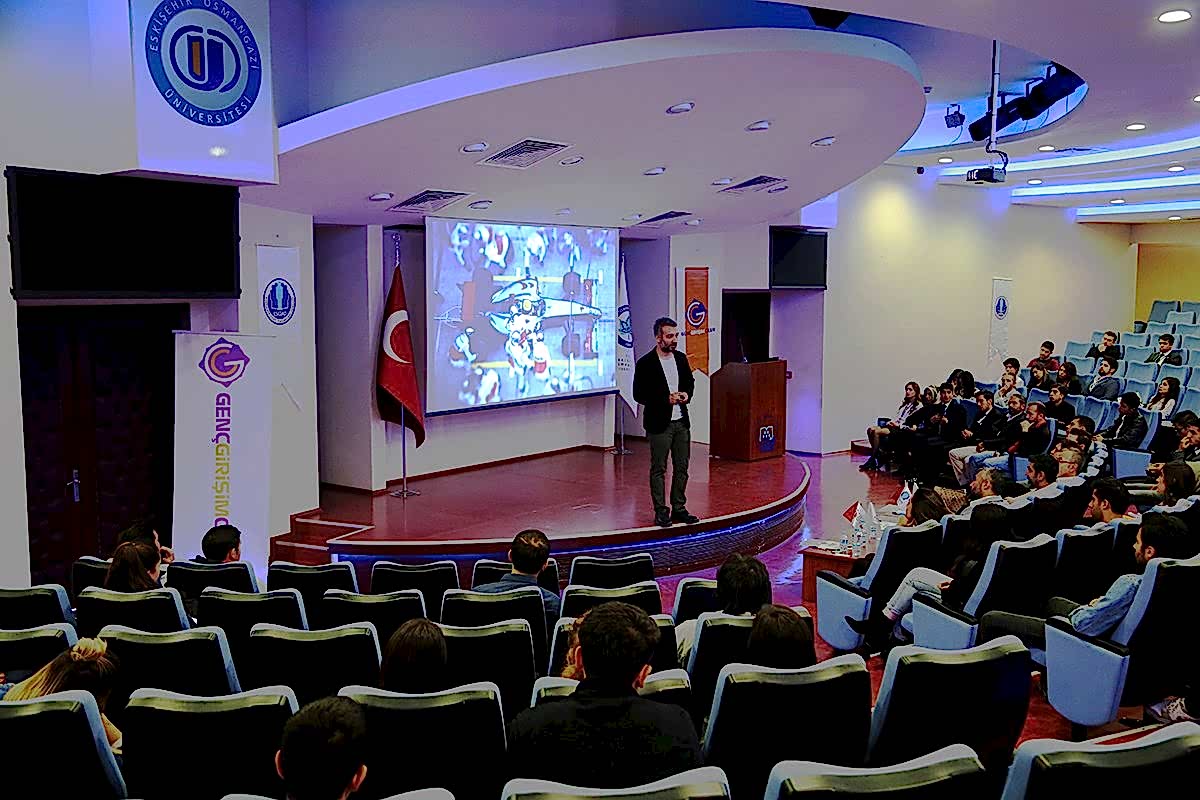 Egitmen Orhan Gurbuz