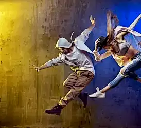 Gençler İçin Dans Kursu