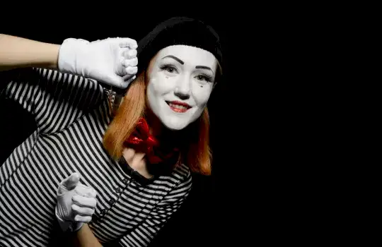 Yetiskinler Icin Ozel Yaratici Drama Kursu 1