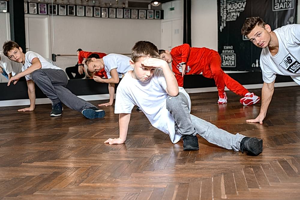 Cocuk Street Jazz Dersleri