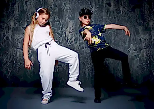 Cocuklar Icin Hip Hop Dersi